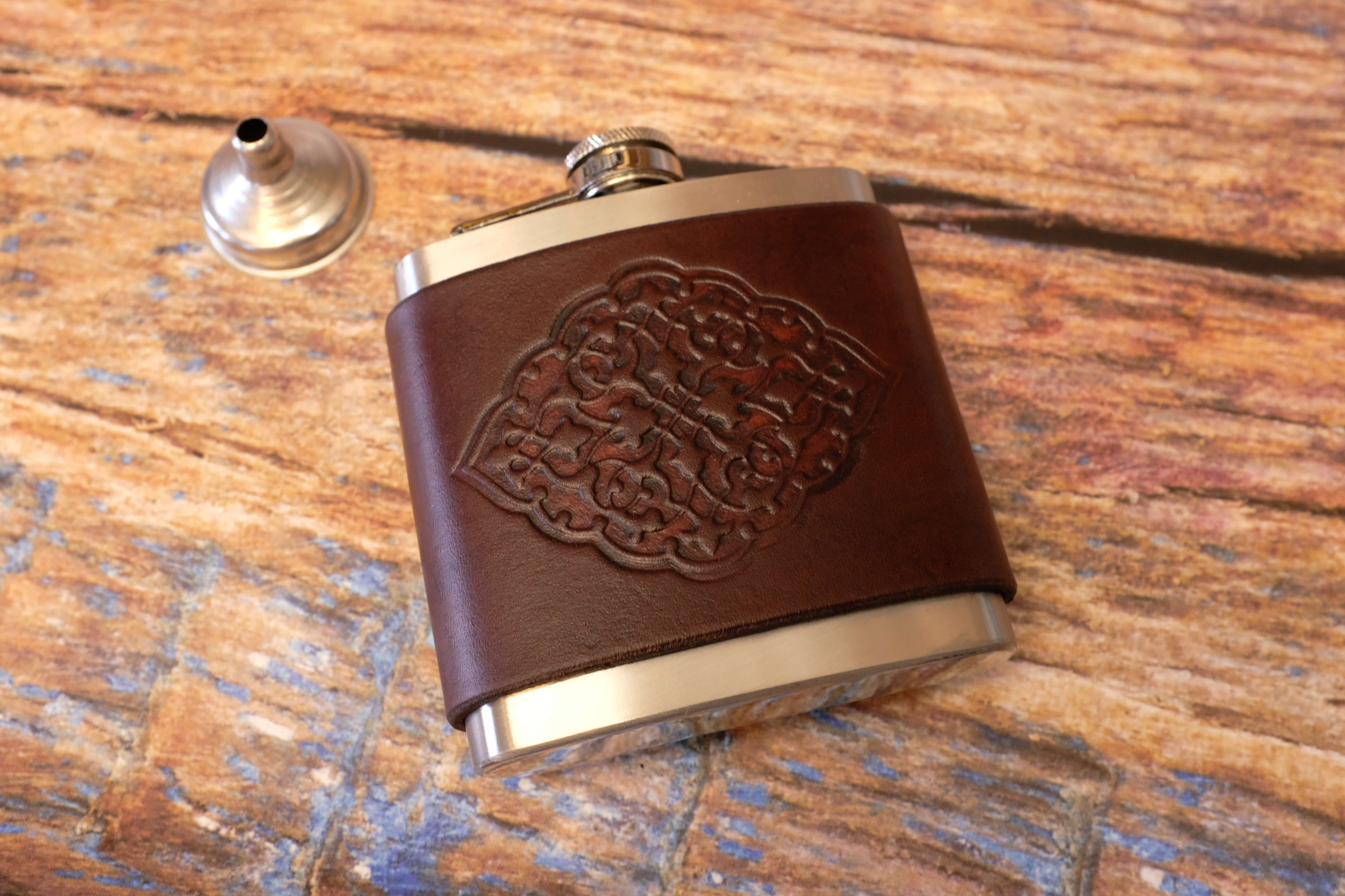 Hand Dyed Leather Flask 6oz