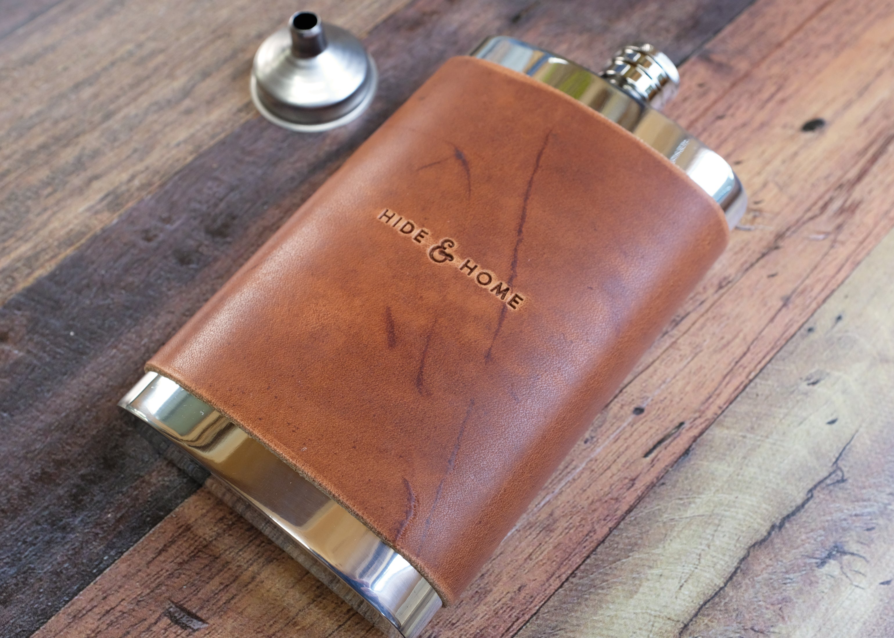 Leather Wrapped 8oz Pewter Hip Flask