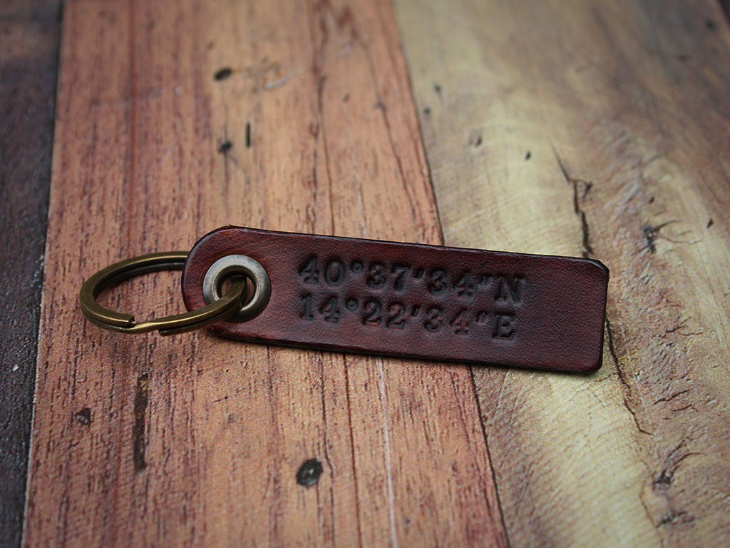 Personalised Leather Key Fob – Hide & Home