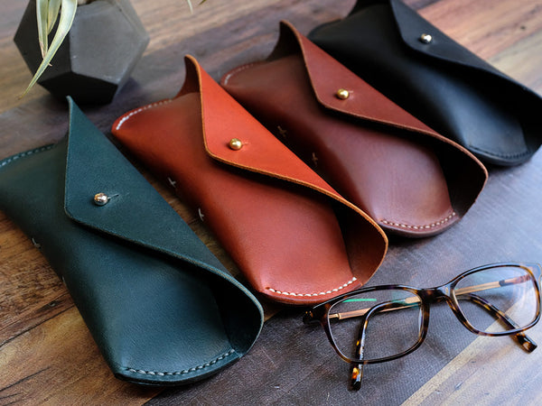 Seamless Italian leather glasses case